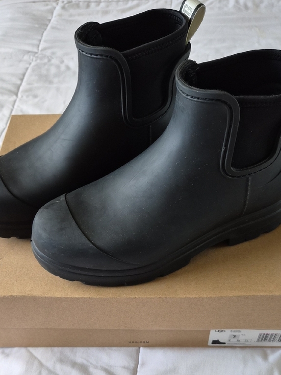 UGG Shoes - UGG Droplet Black Waterproof Short Rain Boots